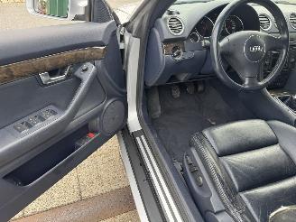 Audi A4 2.5 V6 TDI CABRIOLET picture 9