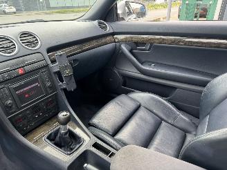 Audi A4 2.5 V6 TDI CABRIOLET picture 10