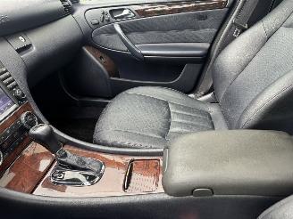 Mercedes C-klasse C320 CDI V6 AUTOMAAT FULL OPTIE! picture 21