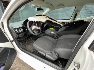 Volkswagen Up!  picture 8