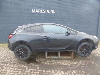 Opel Astra Astra J GTC (PD2/PF2), Hatchback 3-drs, 2011 / 2018 1.4 Turbo 16V ecoFLEX 140 picture 4