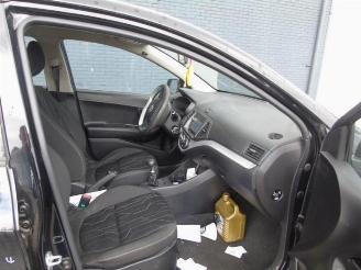 Kia Picanto Picanto (TA), Hatchback, 2011 / 2017 1.0 12V picture 5