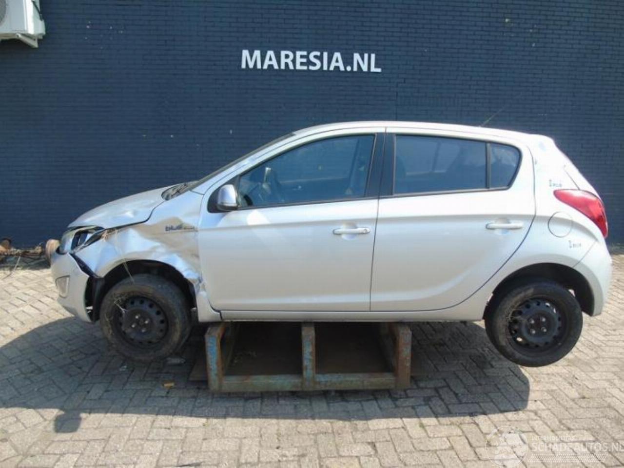 Hyundai I-20 i20, Hatchback, 2008 / 2015 1.2i 16V