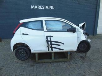 Toyota Aygo Aygo (B40), Hatchback, 2014 1.0 12V VVT-i picture 3