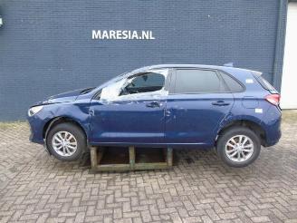 Sloopauto Hyundai I-30 i30 (PDEB5/PDEBB/PDEBD/PDEBE), Hatchback, 2016 1.0 T-GDI 12V 2019/8