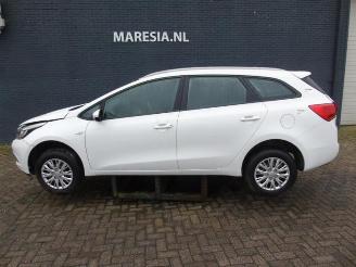 Sloopauto Kia Cee d Cee'd Sportswagon (JDC5), Combi, 2012 / 2018 1.4i CVVT 16V 2015/8
