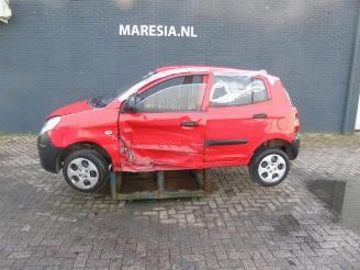 Coche siniestrado Kia Picanto Picanto (BA), Hatchback, 2004 / 2011 1.0 12V 2008/11