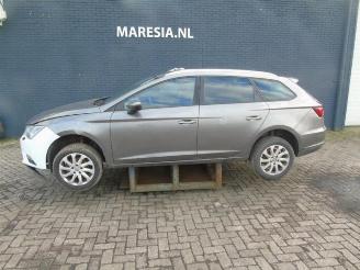 Coche siniestrado Seat Leon Leon ST (5FF), Combi 5-drs, 2012 / 2020 1.6 TDI 16V 2015/10