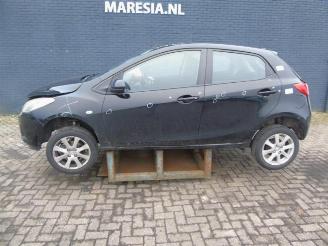 Coche siniestrado Mazda 2 2 (DE), Hatchback, 2007 / 2015 1.3 16V S-VT High Power 2008/4