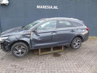 Uttjänta bilar auto Hyundai I-30 i30 Wagon (PDEF), Combi, 2017 1.5 T-GDI 16V Hybrid 48V 2022/1