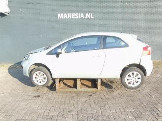 Sloopauto Kia Rio Rio III (UB), Hatchback, 2011 / 2017 1.2 CVVT 16V 2012/2