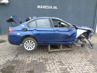 Vrakbiler auto BMW 3-serie 3 serie (F30), Sedan, 2011 / 2018 320d 2.0 16V 2017/4