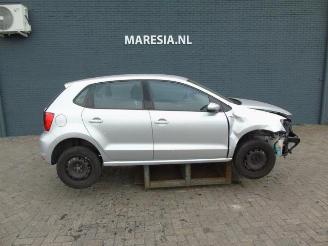 Salvage car Volkswagen Polo Polo V (6R), Hatchback, 2009 / 2017 1.4 TDI 12V 90 2015/9