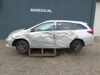krockskadad bil auto Toyota Auris Auris Touring Sports (E18), Combi, 2013 / 2018 1.8 16V Hybrid 2015/8