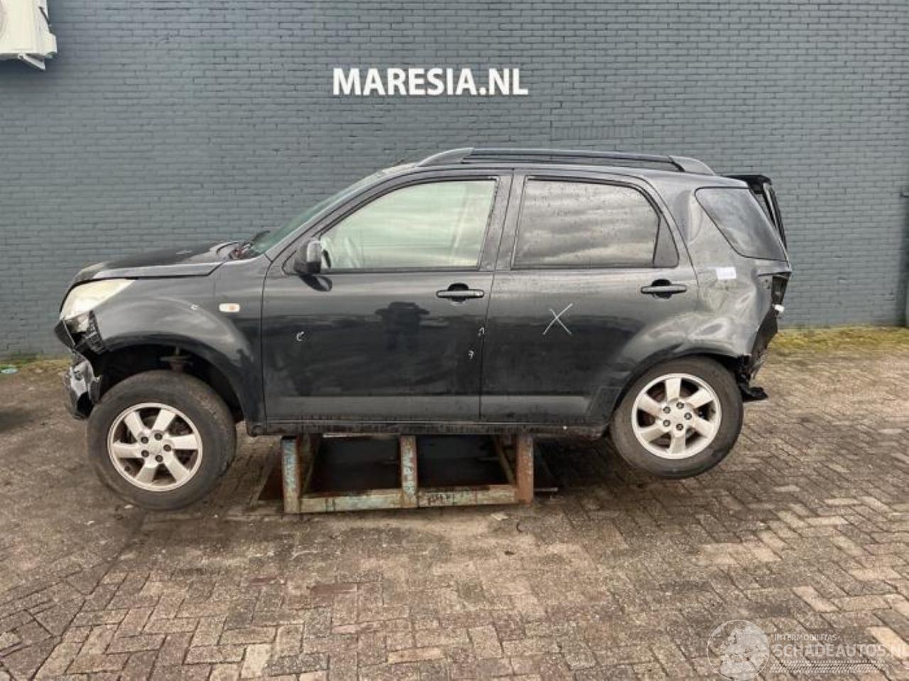 Daihatsu Terios Terios (J2), Terreinwagen, 2005 1.5 16V DVVT 4x4 Euro 4