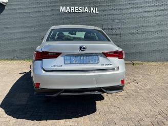 Lexus IS IS (E3), Sedan, 2013 300h 2.5 16V picture 2