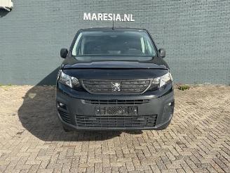 disassembly passenger cars Peugeot Partner Partner (EA//EF/EN/EU), Van, 2018 1.5 BlueHDi 100 2022/5