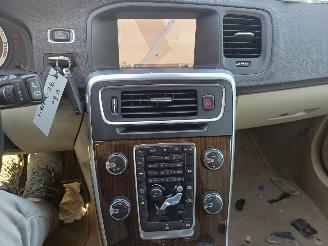 Volvo V-60 1.6 T3 Momentum picture 9