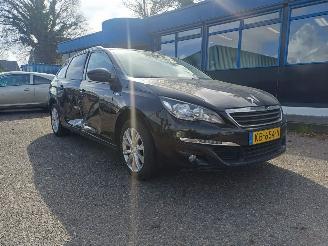 Auto incidentate Peugeot 308 1.2 PureTech Style 2016/7