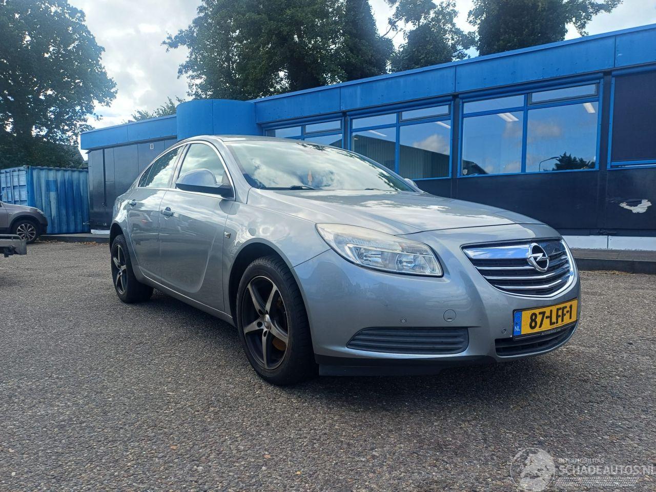 Opel Insignia 1.6 T Edition