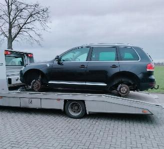 Coche siniestrado Volkswagen Touareg 3.2 V6 2004/1
