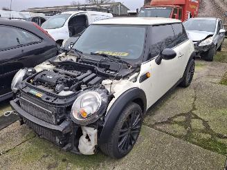  Mini One  2007/10