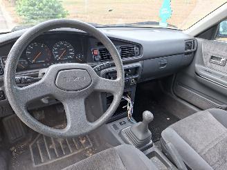 Mazda 626 2.0 picture 7