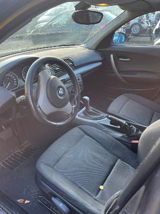 BMW 1-serie 118i picture 6