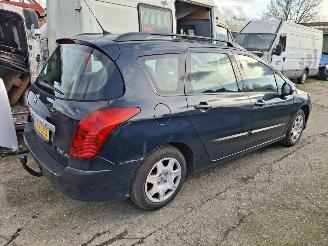 Peugeot 308 SW picture 4