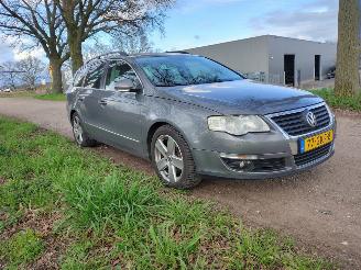 Volkswagen Passat  picture 2