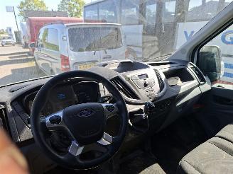 Ford Transit  picture 5