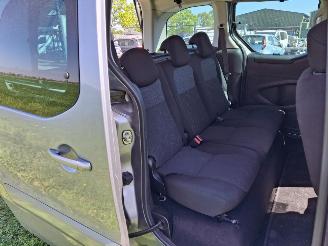 Peugeot Partner Tepee picture 10