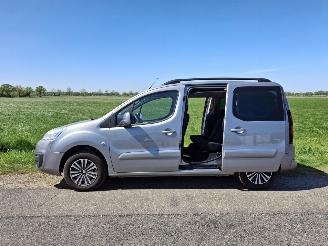 Peugeot Partner Tepee picture 2