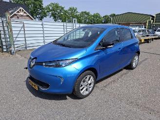 Coche accidentado Renault  ZOE R110 2019/8