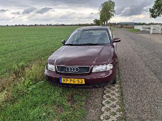 Audi A4 QUATTRO 1.8 20V picture 2