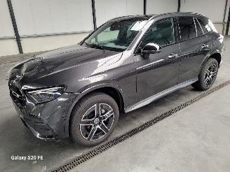 Auto incidentate Mercedes GLC 300de 245-KW Automaat 4-MATIC AMG Airmatic 2024/8