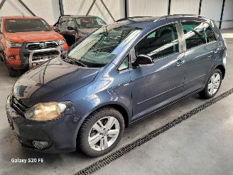 Avarii autoturisme Volkswagen Golf plus 1.2 TSi 77-KW DSG Automaat MATCH 2012/12