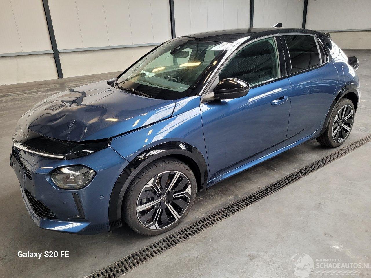 Lancia Ypsilon 1.2 Ibrida 74-KW Automaat LX 5drs