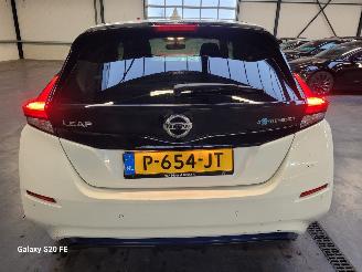 Nissan Leaf 160-KW 62kwh Automaat 5drs N-Connecta picture 13