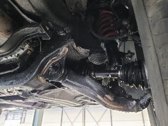 Toyota Hilux 2.8 D-4D 150-KW Automaat 4-WD GR-SPORT 5drs picture 14