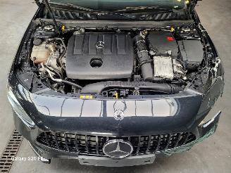 Mercedes A-klasse 180d Limo 85-KW Automaat AMG Panoramadak picture 10