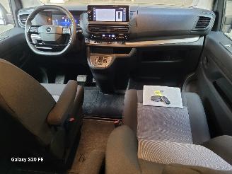 Opel Vivaro Lang 2.0 Diesel 130-KW Automaat Dubbel-Cabine picture 19