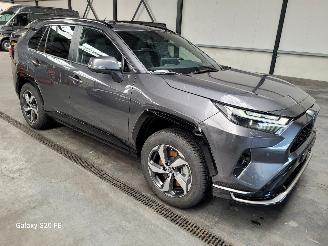 krockskadad bil auto Toyota Rav-4 PHEV 2.5 225-KW Automaat AWD Plug-In-Hybrid 2025/12
