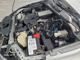 Toyota Hilux 2.8 D-4D 150-KW Automaat 4-WD Invincible Dubbel-Cabine picture 11