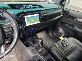 Toyota Hilux 2.8 D-4D 150-KW Automaat 4-WD Invincible Dubbel-Cabine picture 22