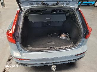 Volvo V-60 2.0 T6 Plug-In-Hybrid Automaat AWD R-DESIGN picture 19