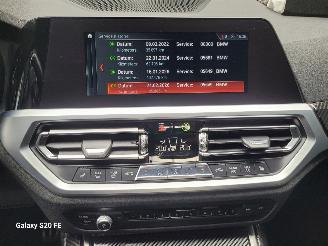 BMW 3-serie 320i Limo 135-KW Automaat M-SPORT picture 27