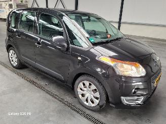 Auto incidentate Citroën C3 picasso 1.4 VTi 70-KW 5-Bak Aura 5drs Airco 2011/3