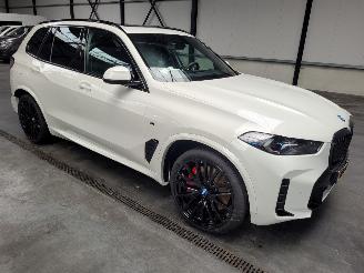 krockskadad bil auto BMW X5 50e 360-KW Automaat X-Drive M-Sport 2025/1