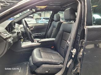 Mercedes E-klasse 220 CDi Estate 125-KW Automaat Avantgarde picture 16